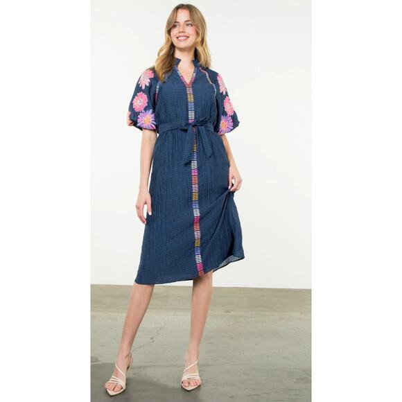 THML Navy Embroidered Puff Sleeve Textured Midi Dress XS - Picture 7 of 7